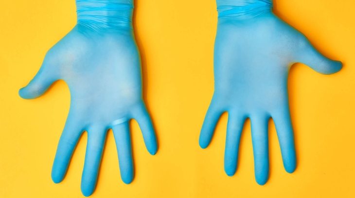 Latex vs Nitrile Gloves: What's the Difference?